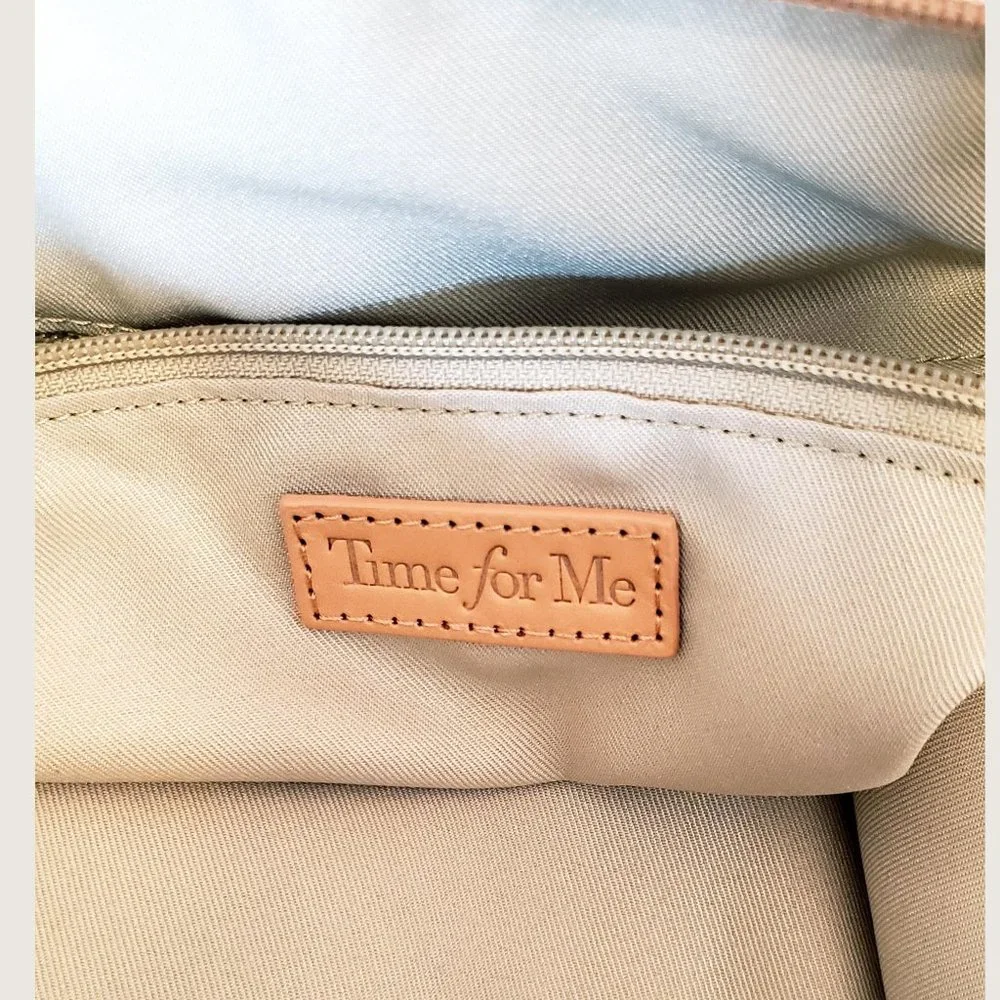 Time For Me Hobo Bag NWT - Picture 8 of 10